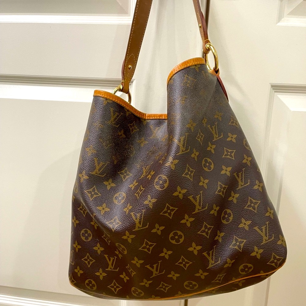 LV delightful - authentic